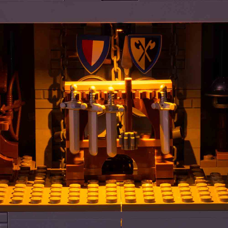 LEGO Lion Knights' Castle