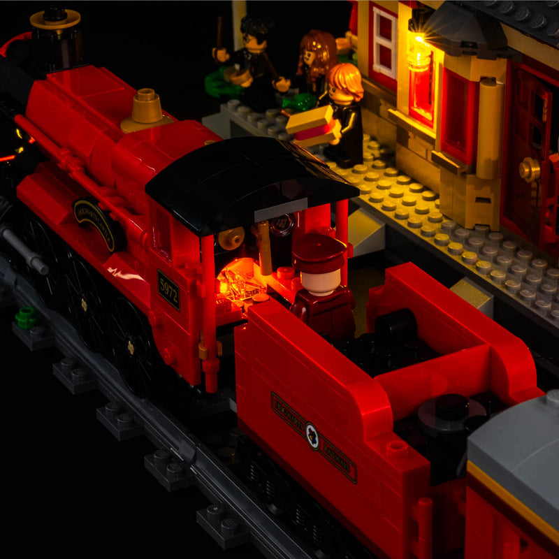 LEGO Harry Potter Hogwarts Express & Hogsmeade Station